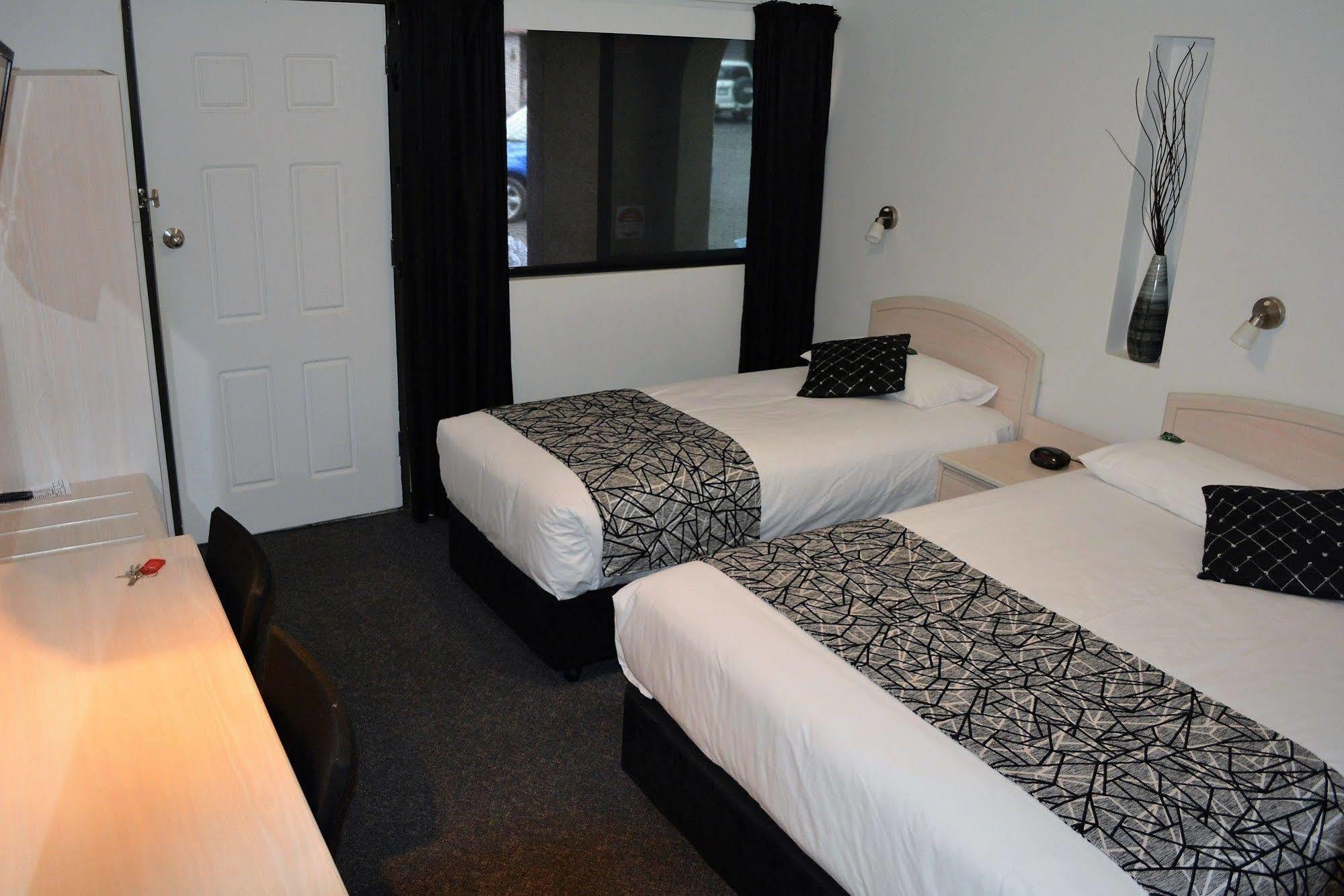 Alabaster Motor Inn Taree Dış mekan fotoğraf